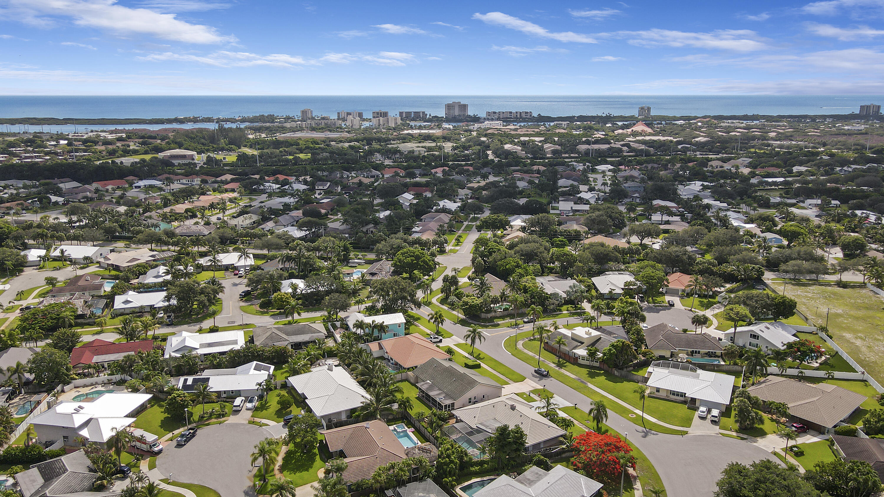 14 Hickory Hill Road Tequesta, FL 33469 - Photo 35 of 37 Aerials-6