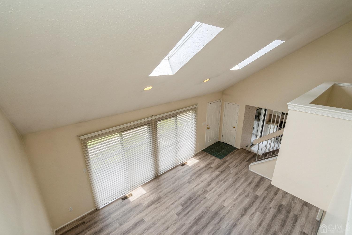 2 Sherborne Street Somerset, NJ 08873 - Photo 15 of 29