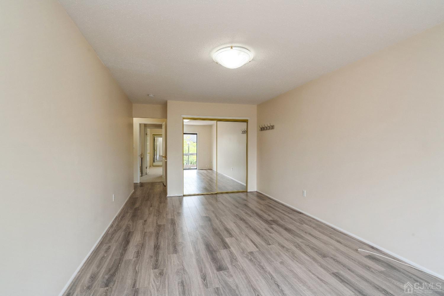2 Sherborne Street Somerset, NJ 08873 - Photo 19 of 29