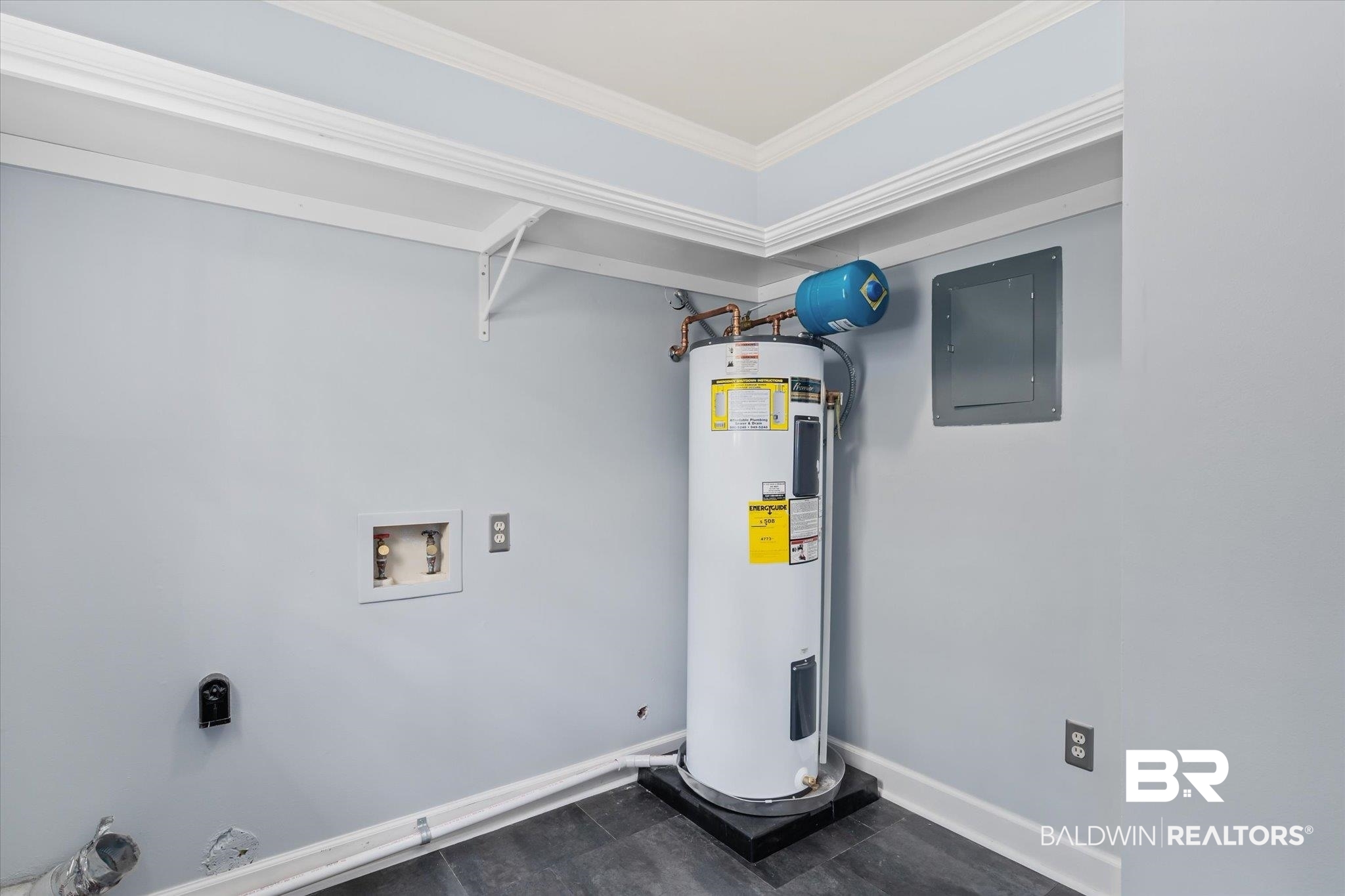 107 Nicole Place Daphne, AL 36526 - Photo 20 of 40 Laundry Room