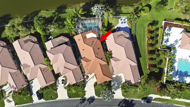 $1,125,000 | 122 Eagleton Lane, Palm Beach Gardens, FL 33418