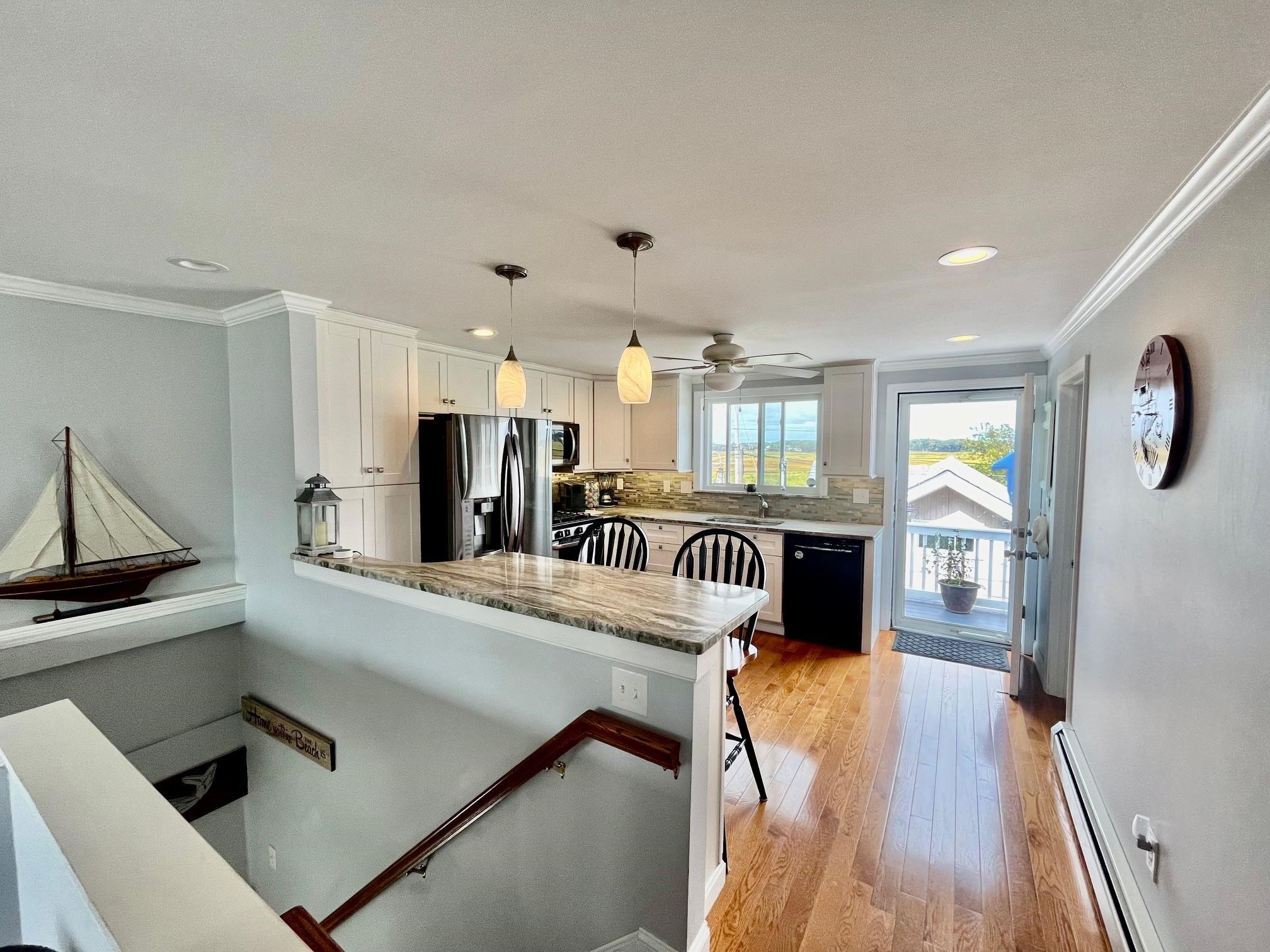 15-17 Tilton Street Hampton, NH 03842 - Photo 14 of 47