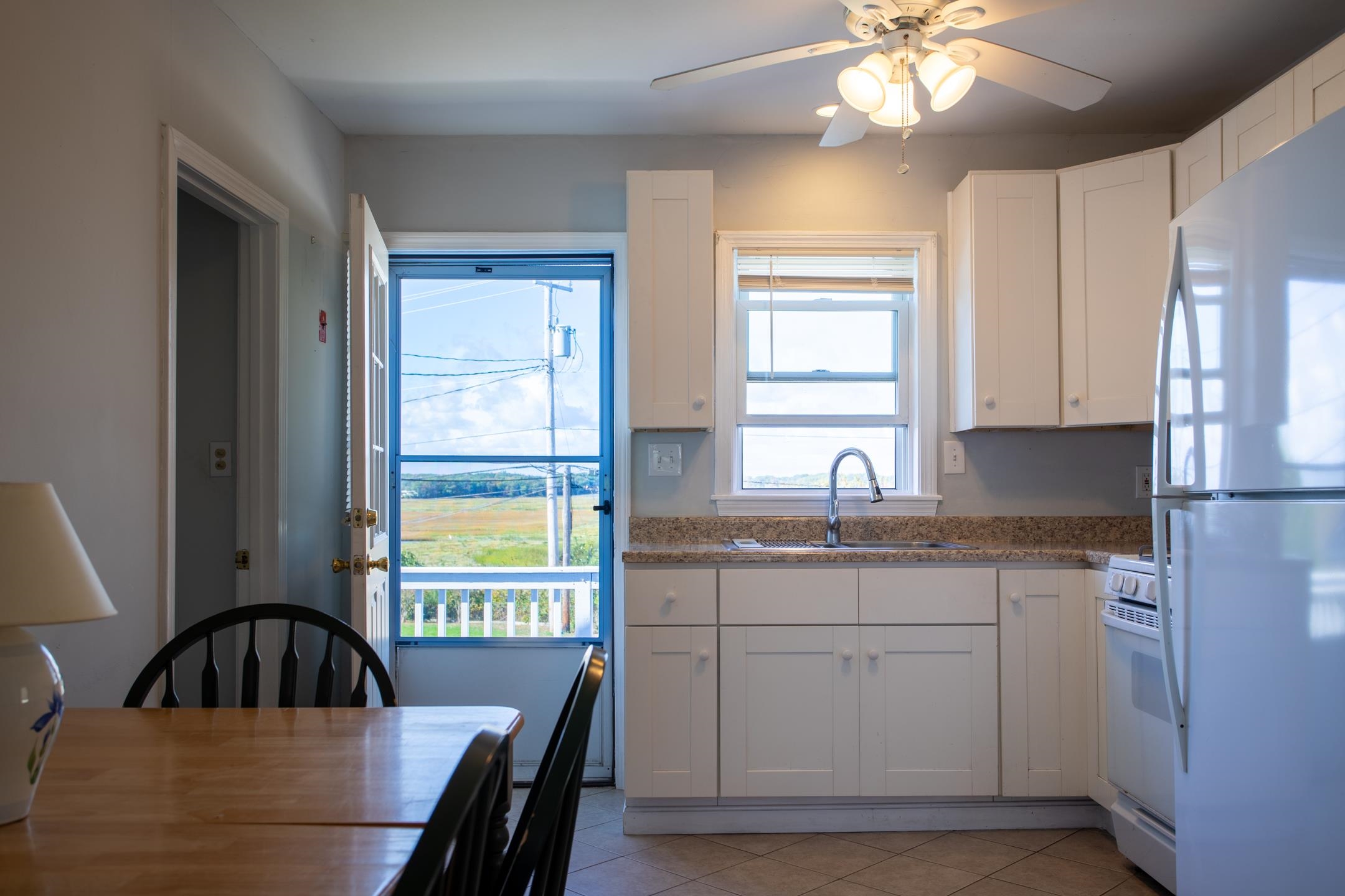 15-17 Tilton Street Hampton, NH 03842 - Photo 20 of 47