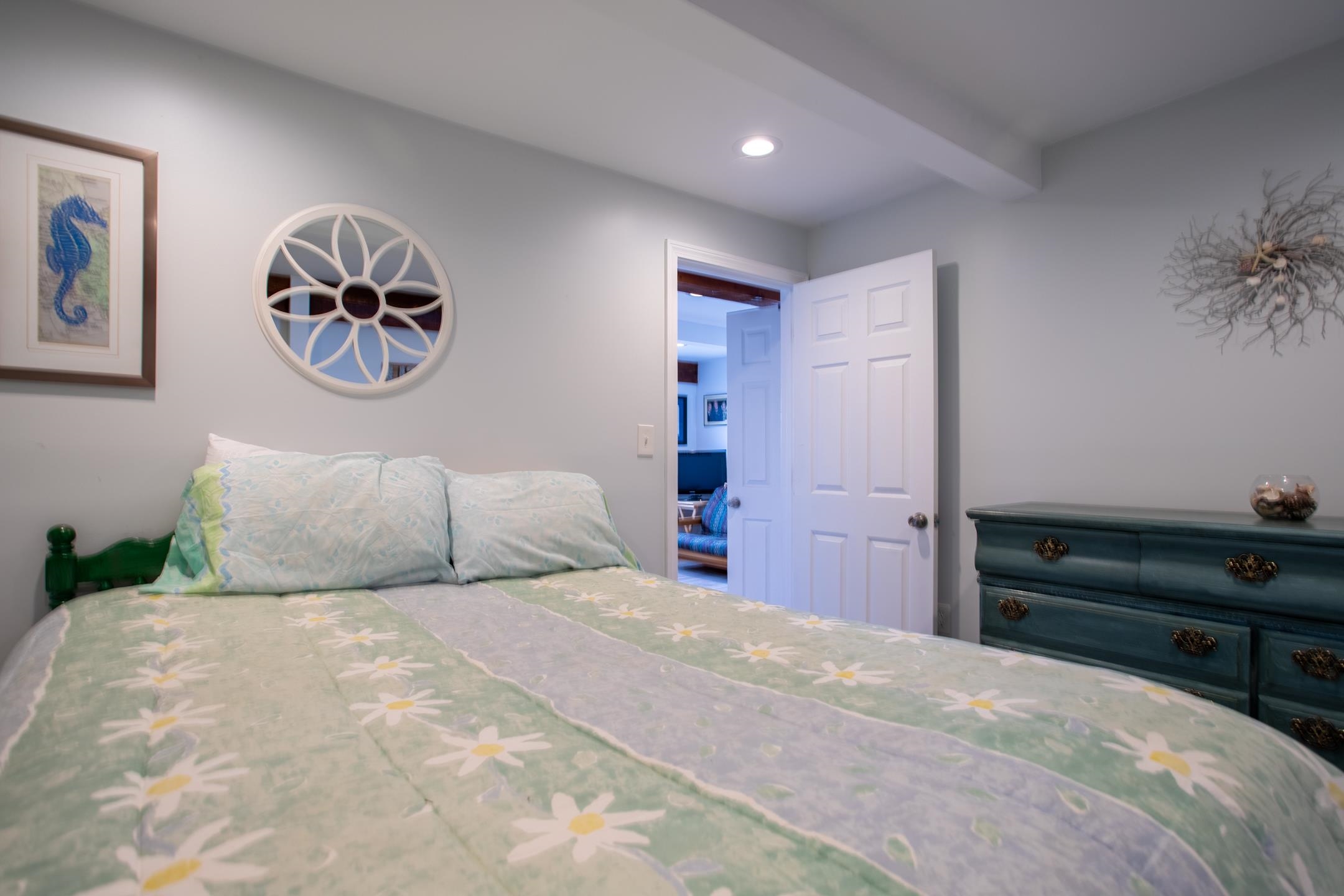 15-17 Tilton Street Hampton, NH 03842 - Photo 30 of 47