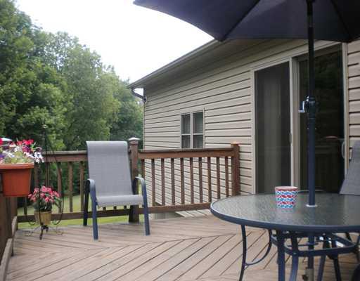 203 Love Road Valencia, PA 16059 - Photo 13 of 18 Patio/Deck.