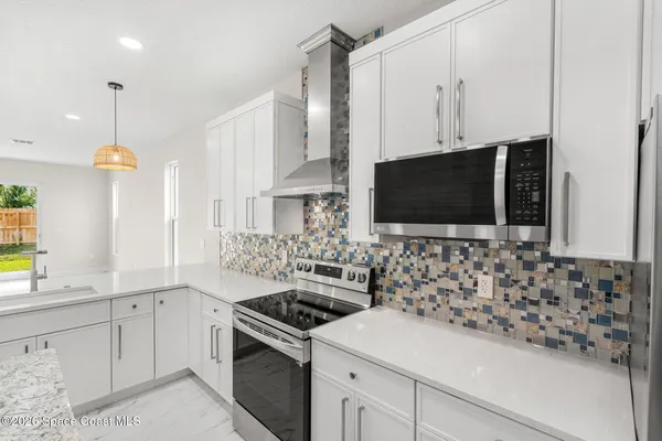 $1,300,000 | 115 Jefferson Avenue, Cape Canaveral, FL 32920