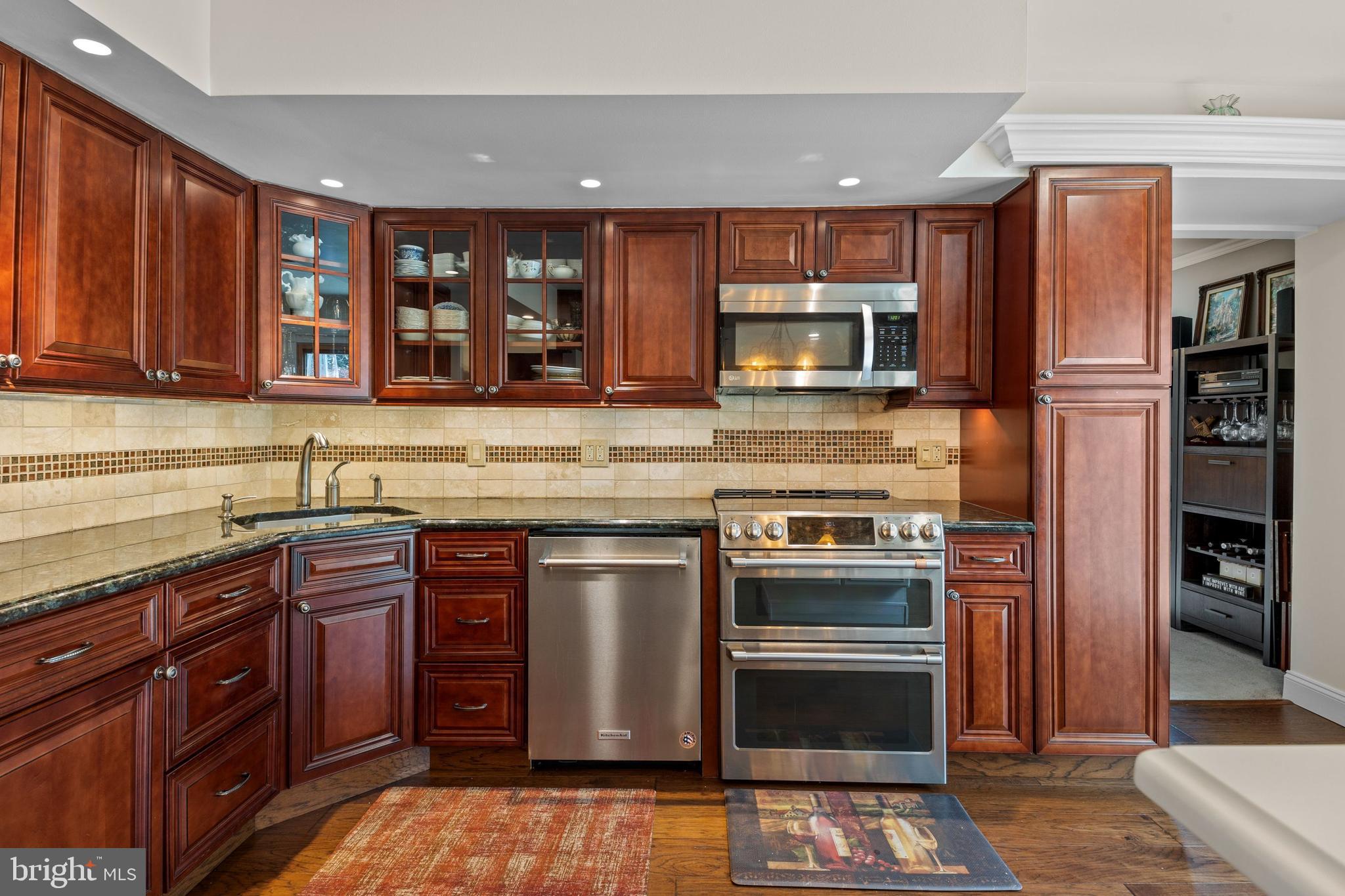 725 Cliff Road Bensalem, PA 19020 - Photo 15 of 49 Gallery Image 15