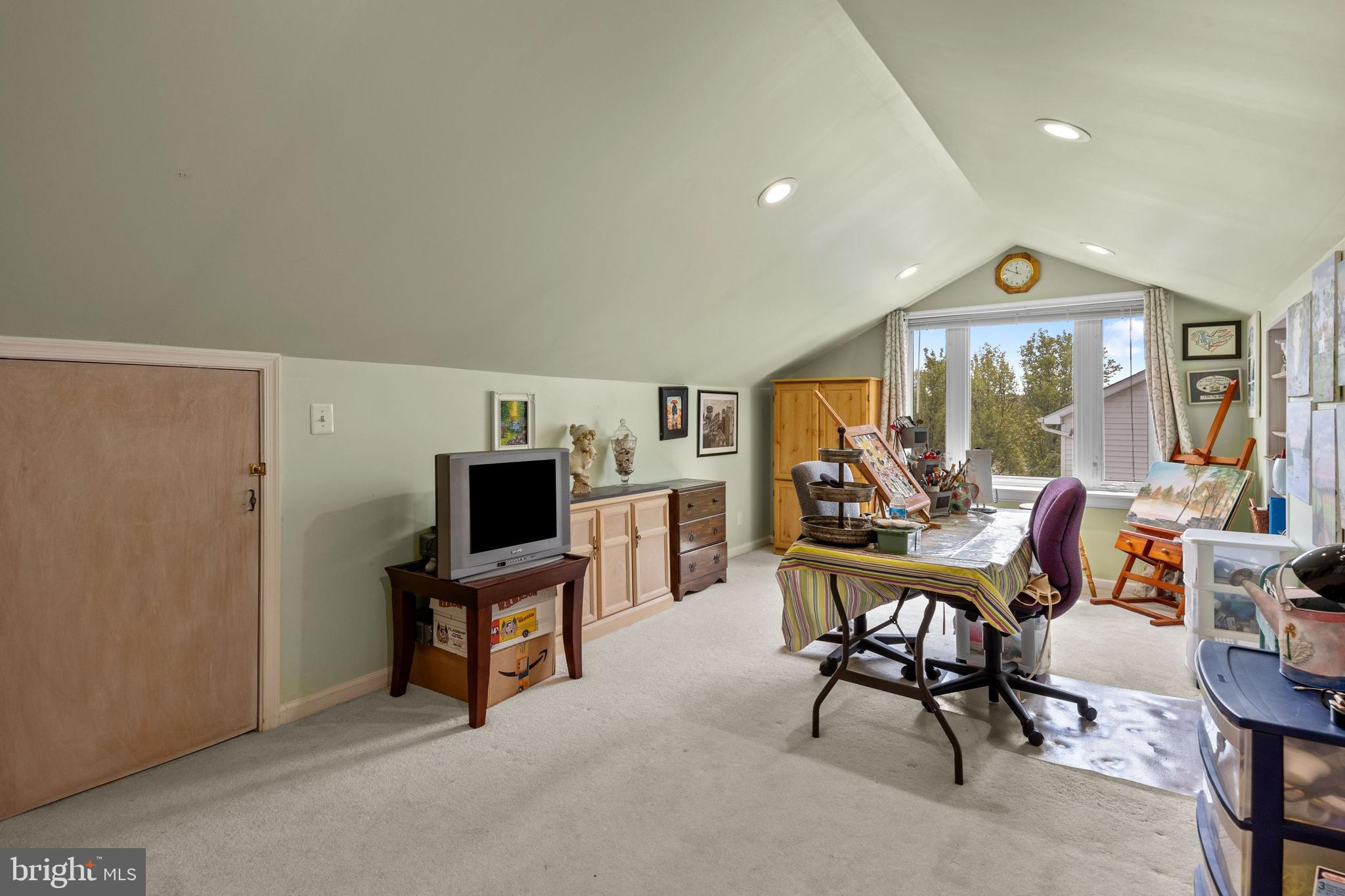 725 Cliff Road Bensalem, PA 19020 - Photo 21 of 49 Gallery Image 21