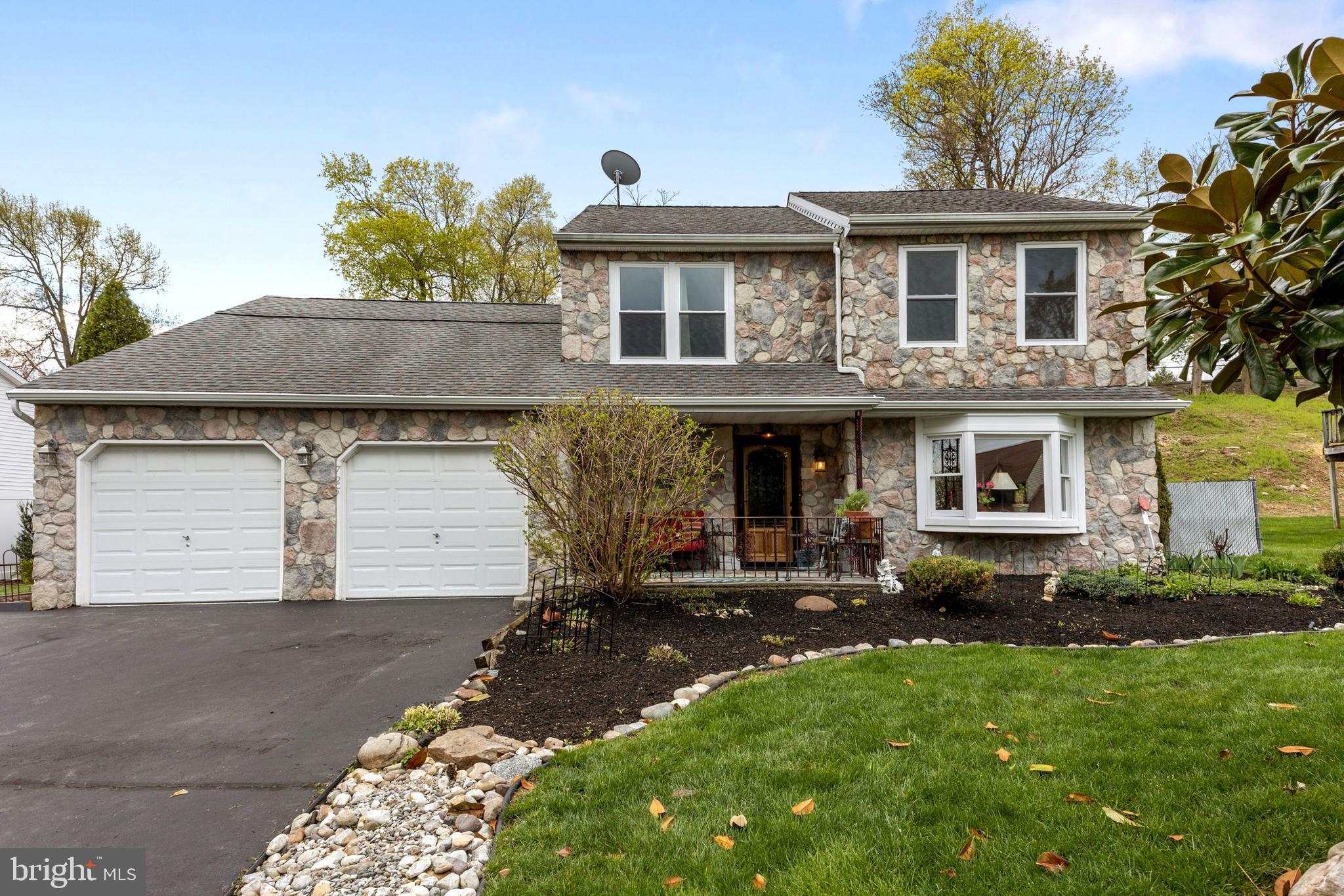 725 Cliff Road Bensalem, PA 19020 - Photo 32 of 49 Gallery Image 32