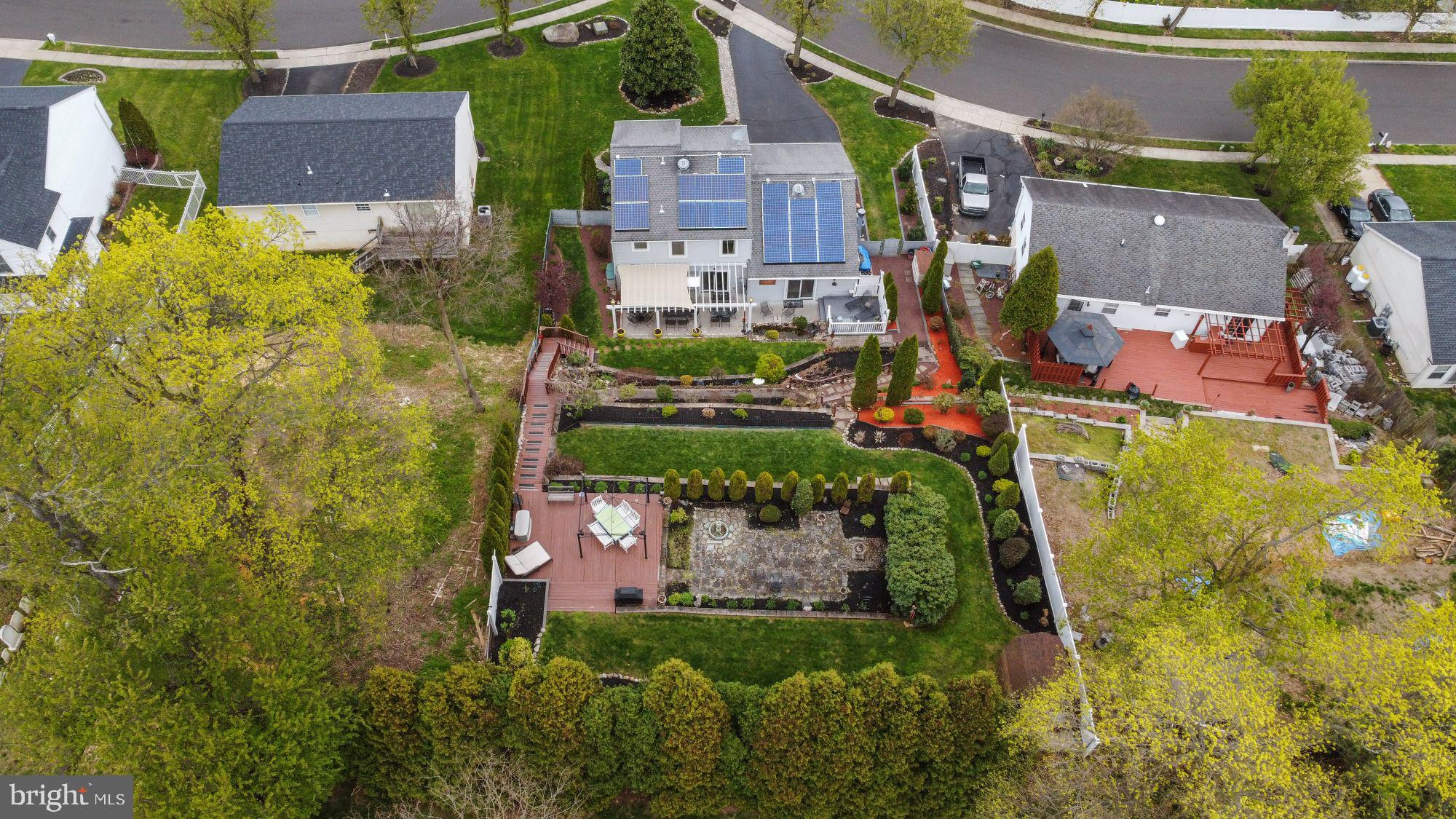 725 Cliff Road Bensalem, PA 19020 - Photo 4 of 49 Gallery Image 4