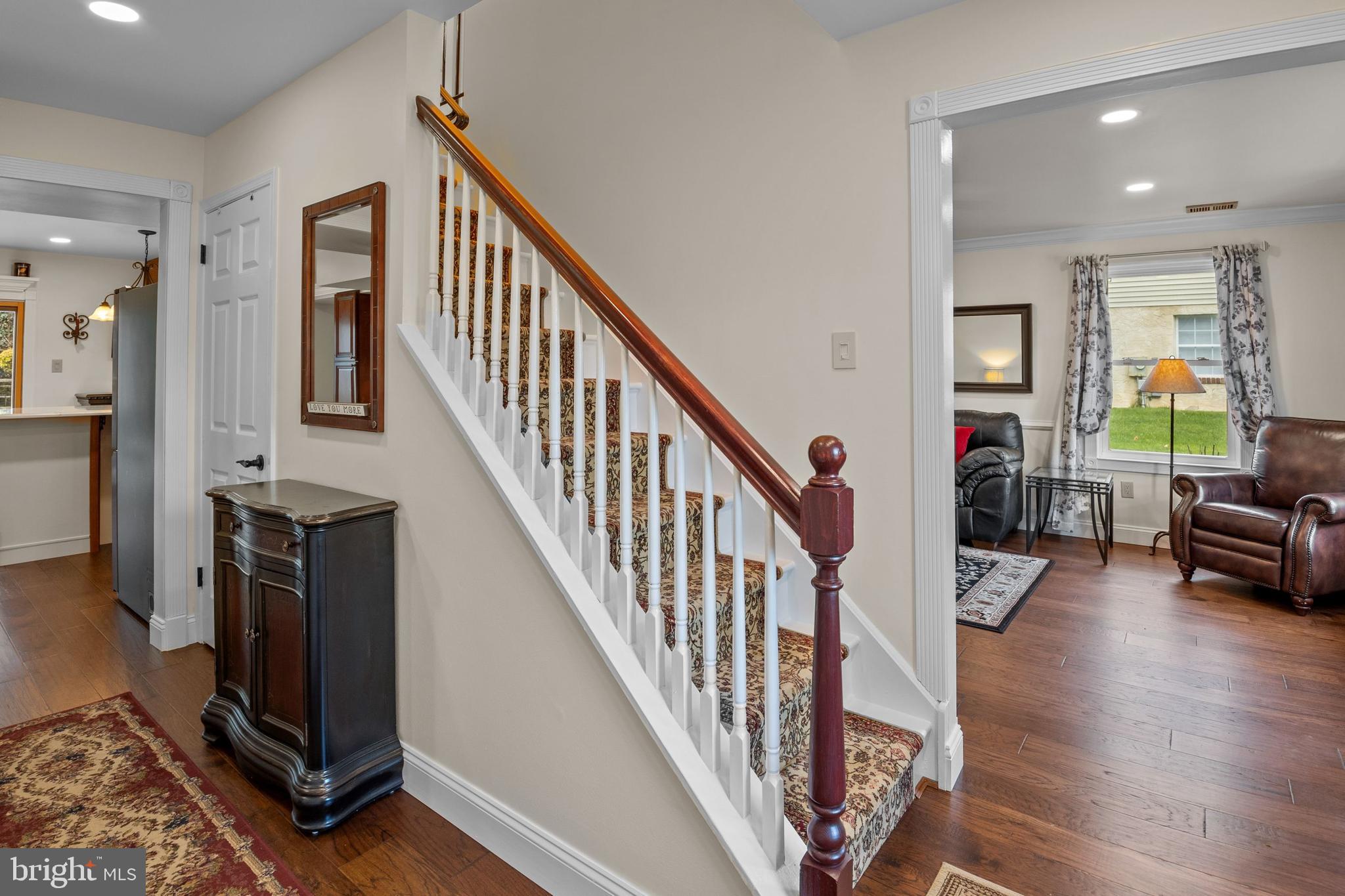 725 Cliff Road Bensalem, PA 19020 - Photo 5 of 49 Gallery Image 5