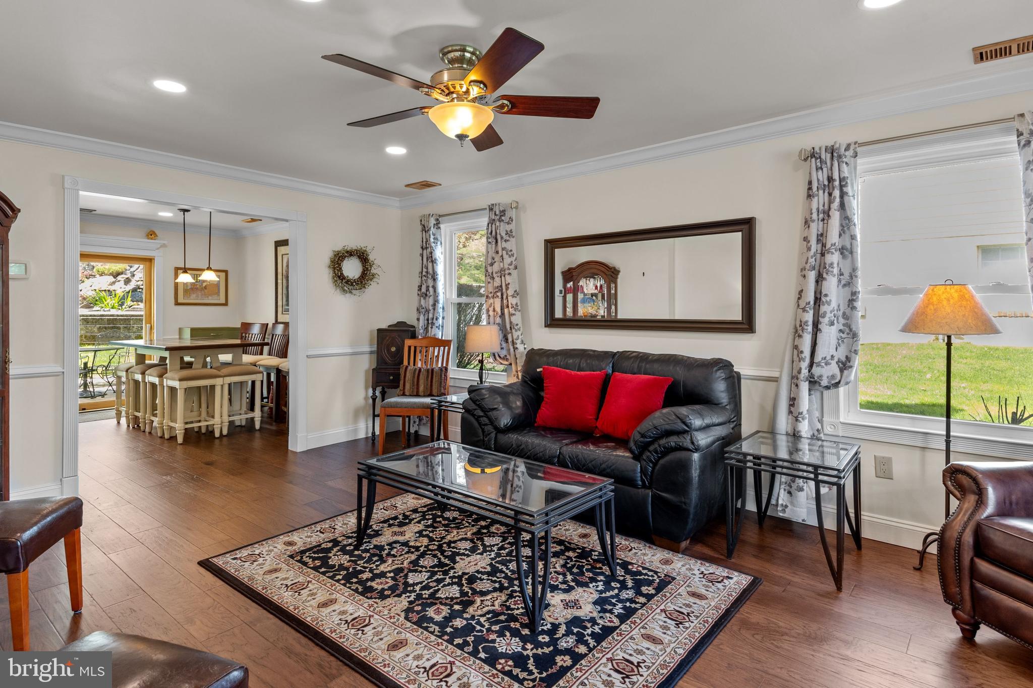 725 Cliff Road Bensalem, PA 19020 - Photo 9 of 49 Gallery Image 9