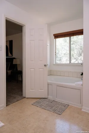 $389,900 | 8202 Ruidosa Pass, Helotes, TX 78023