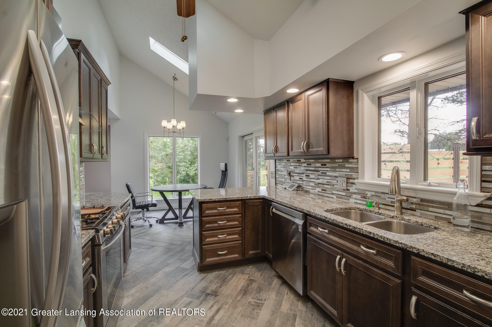 15089 Grove Road Lansing, MI 48906 - Photo 7 of 59 15089_S_Grove_PECK-25