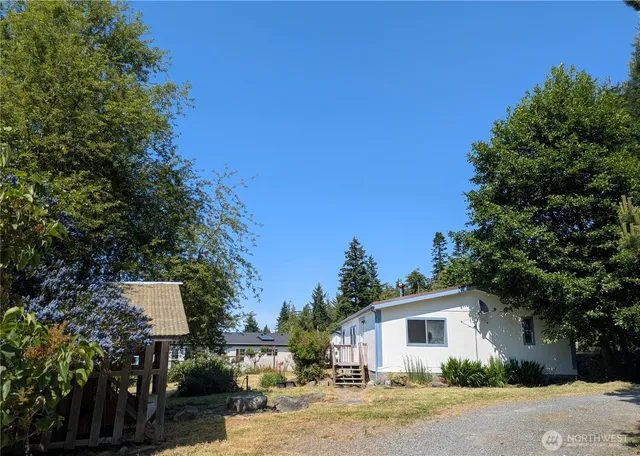 $495,000 | 201 Hemlock Street, Orcas Island, WA 98245