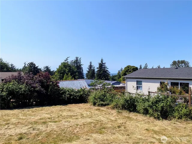 $495,000 | 201 Hemlock Street, Orcas Island, WA 98245