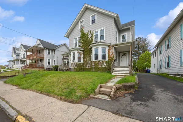$399,900 | 37-39 Loveland Street, Middletown, CT 06457