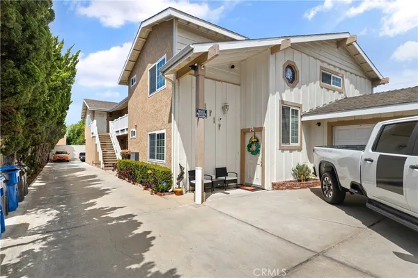 $1,850,000 | 1717 Temple Avenue, Long Beach, CA 90804