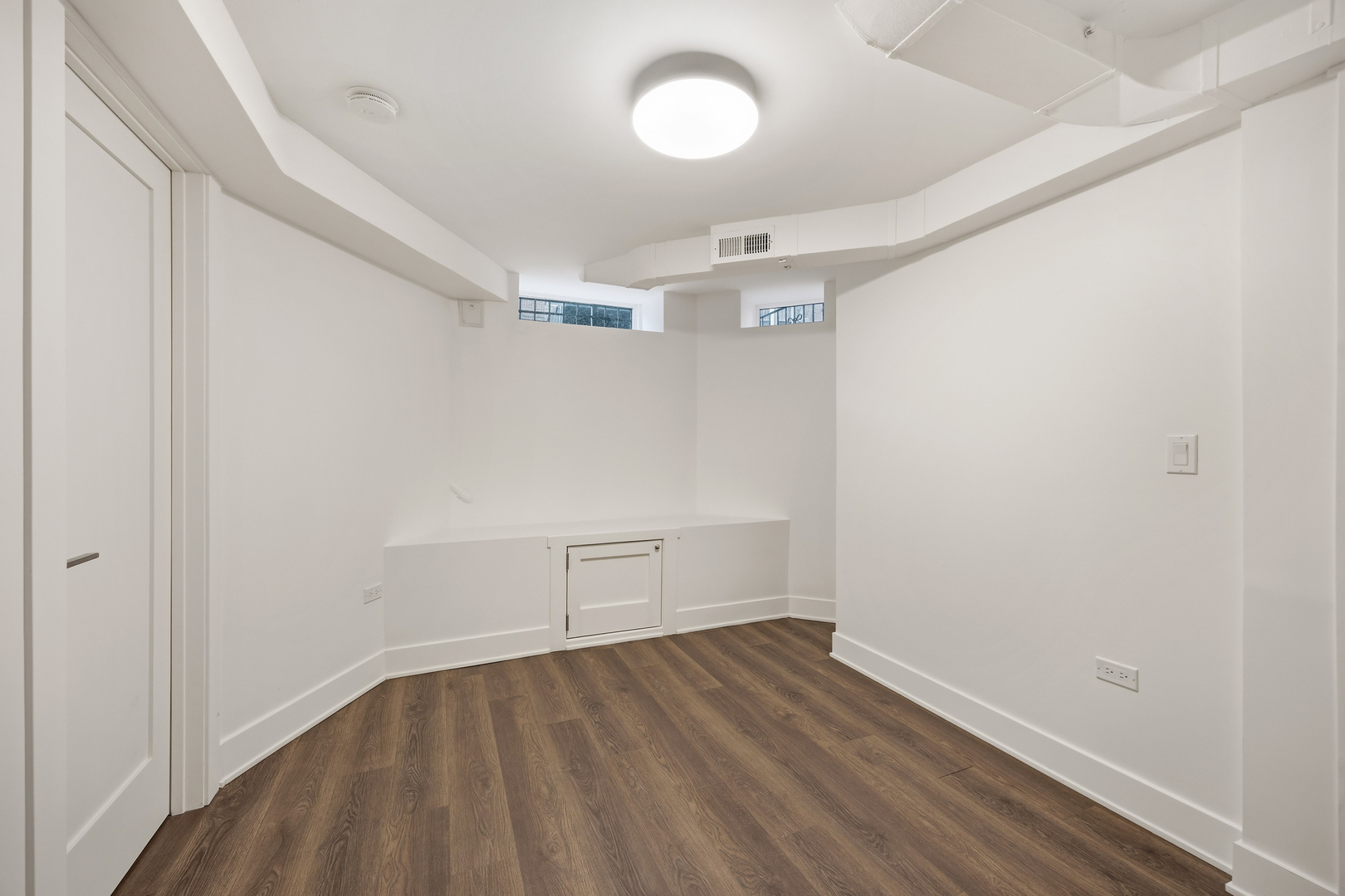 2107 North Clark Street Chicago, IL 60614 - Photo 32 of 39