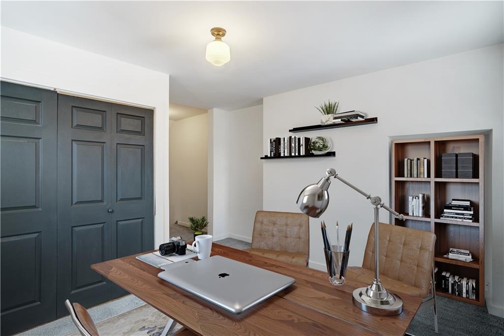 315 Main Street Pittsburgh, PA 15201 - Photo 19 of 23 a view of a workspace with furniture