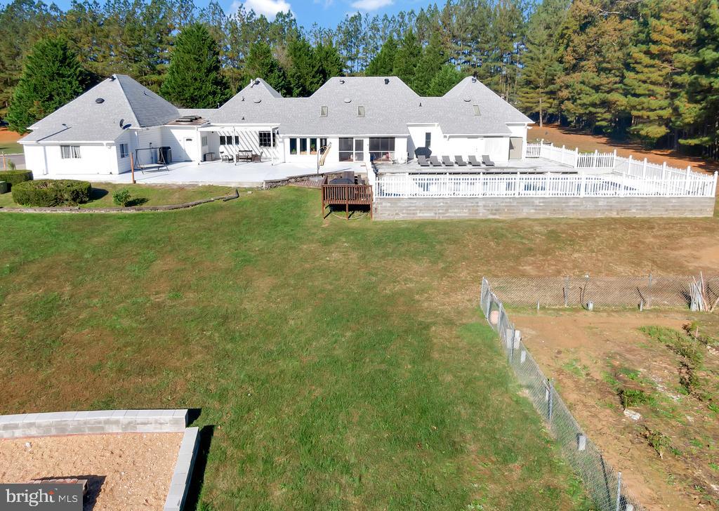 6830 Fox Ridge Road Spotsylvania, VA 22551 - Photo 9 of 57 Gallery Image 9