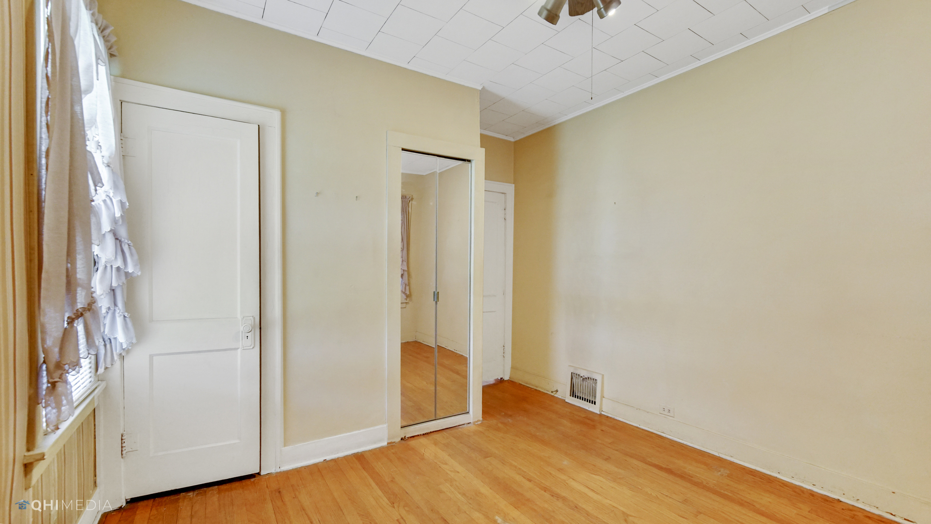 2043 Maple Road Homewood, IL 60430 - Photo 14 of 22