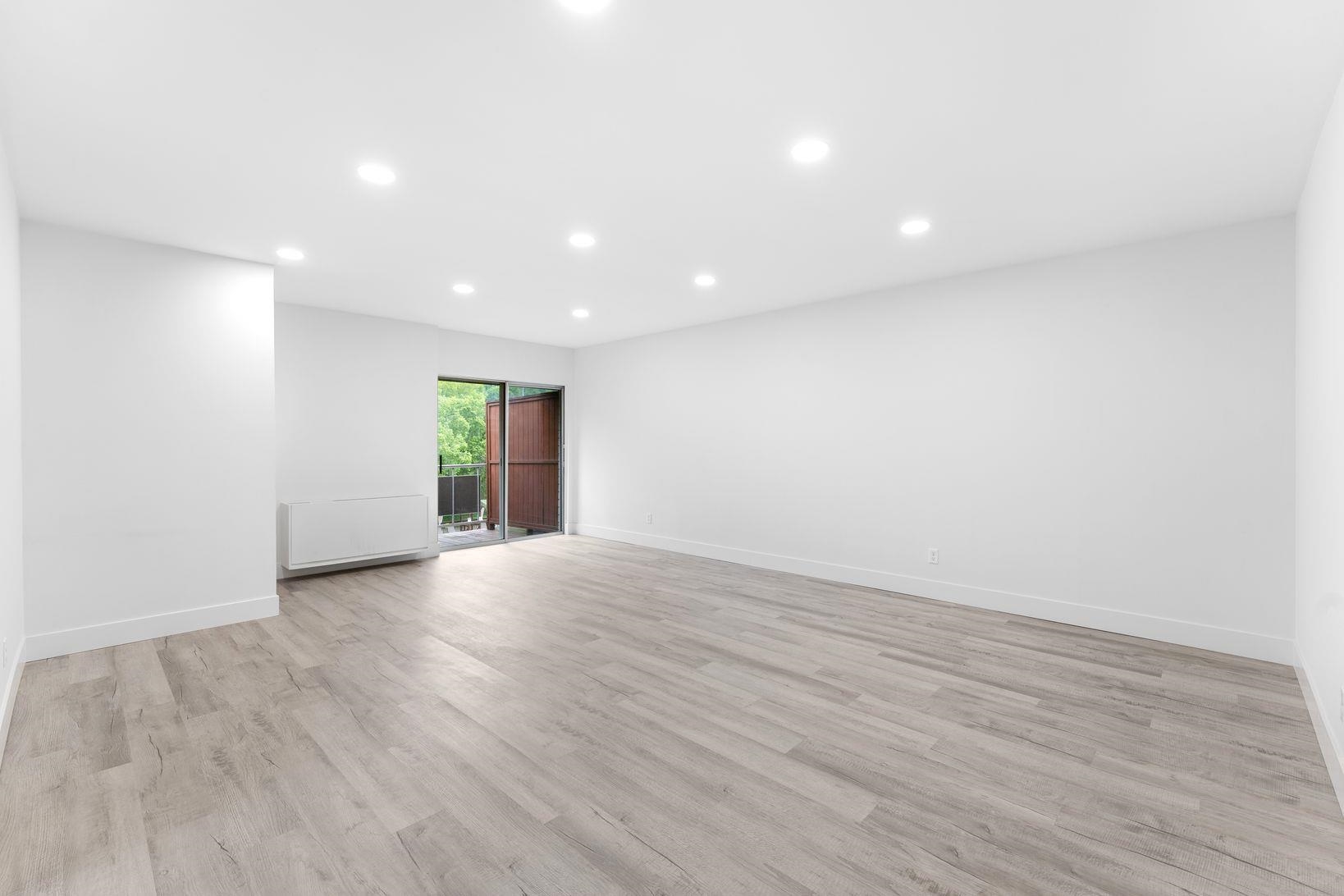 1111 River Road, Unit F25 Edgewater, NJ 07020 - Photo 6 of 17