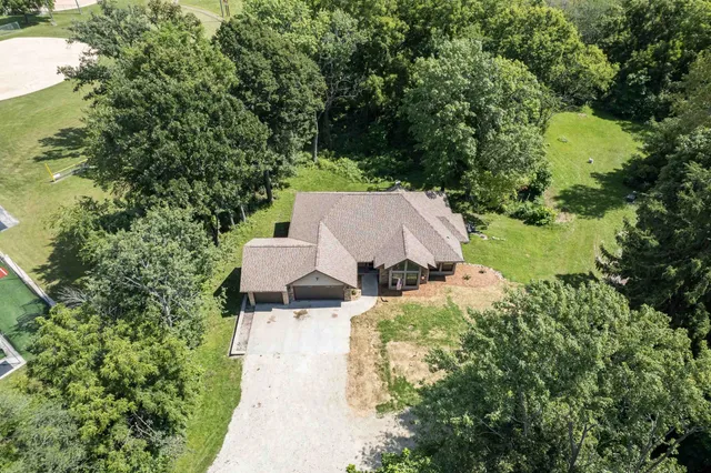$699,900 | 1000 Whitetail, Fort Atkinson, WI 53538