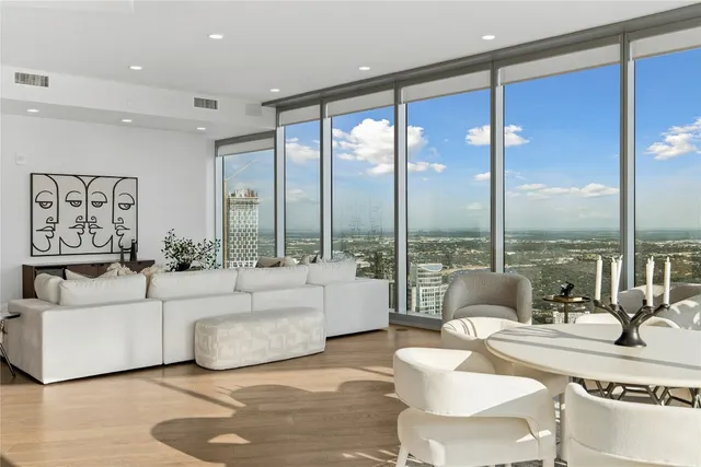 $27,193 | 600 Guadalupe Street, Unit 6306, Austin, TX 78701