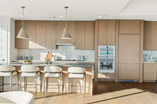 $27,193 | 600 Guadalupe Street, Unit 6306, Austin, TX 78701