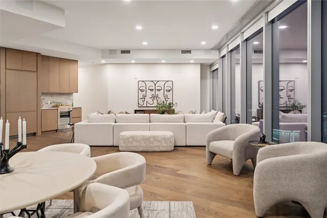 $27,193 | 600 Guadalupe Street, Unit 6306, Austin, TX 78701