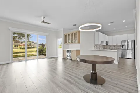 $549,000 | 516 Commons Drive, Palm Beach Gardens, FL 33418