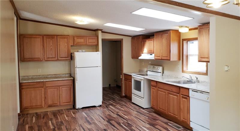 129 Tiger Road Evans City, PA 16033 - Photo 10 of 17
