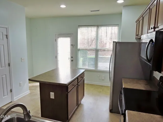 $289,900 | 100 Stratford Lakes Drive, Unit 322, Durham, NC 27713