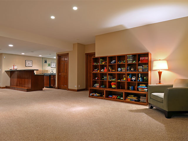 1260 Aberdeen Road Inverness, IL 60067 - Photo 18 of 23 a view of a livingroom with furniture and cabinet