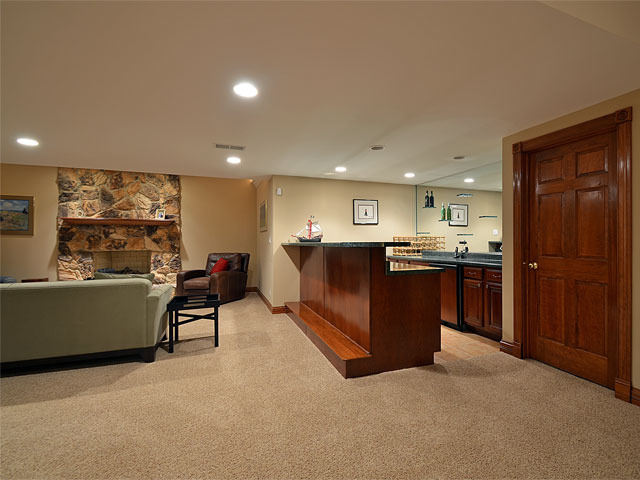 1260 Aberdeen Road Inverness, IL 60067 - Photo 19 of 23 a living room with stainless steel appliances kitchen island granite countertop furniture and a window