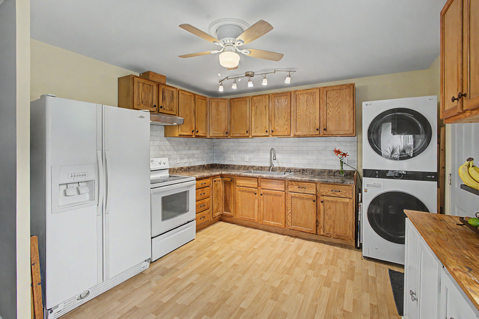 1205 Philo Road Urbana, IL 61801 - Photo 7 of 24