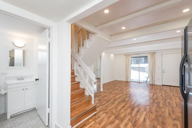 $182,500 | 149 Forest Avenue, Unit B, Fox Lake, IL 60020