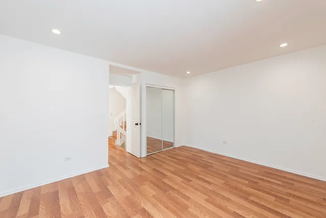 $182,500 | 149 Forest Avenue, Unit B, Fox Lake, IL 60020