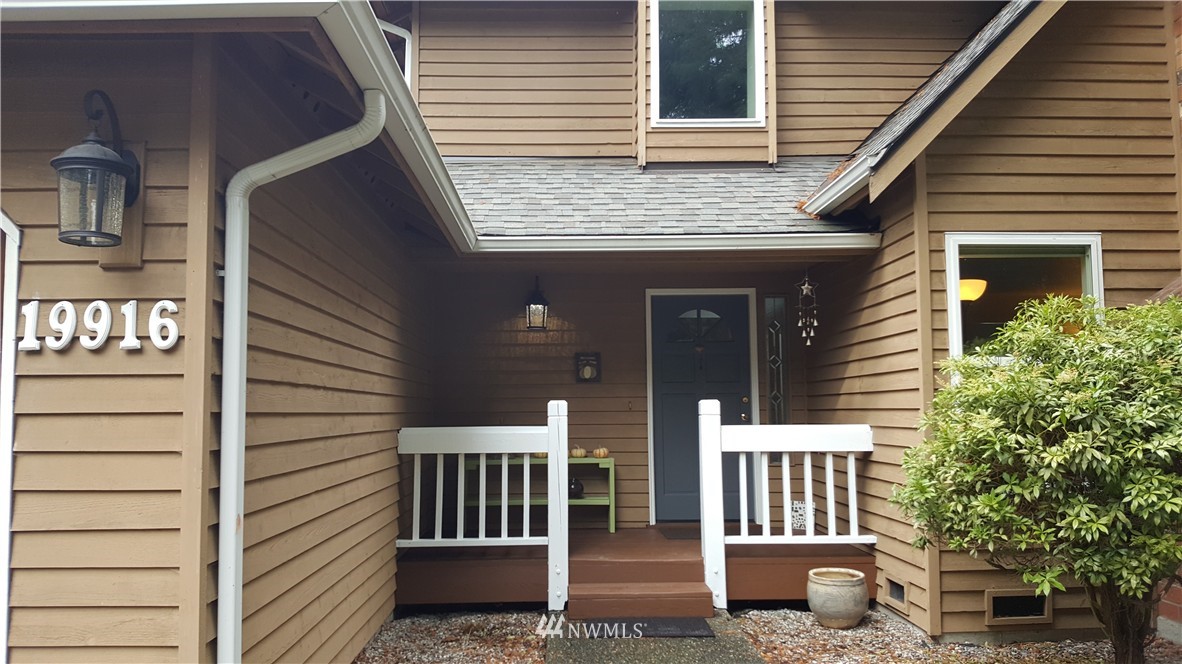 19916 3rd Drive Southeast Bothell, WA 98012 - Photo 9 of 24 Gallery Image 9