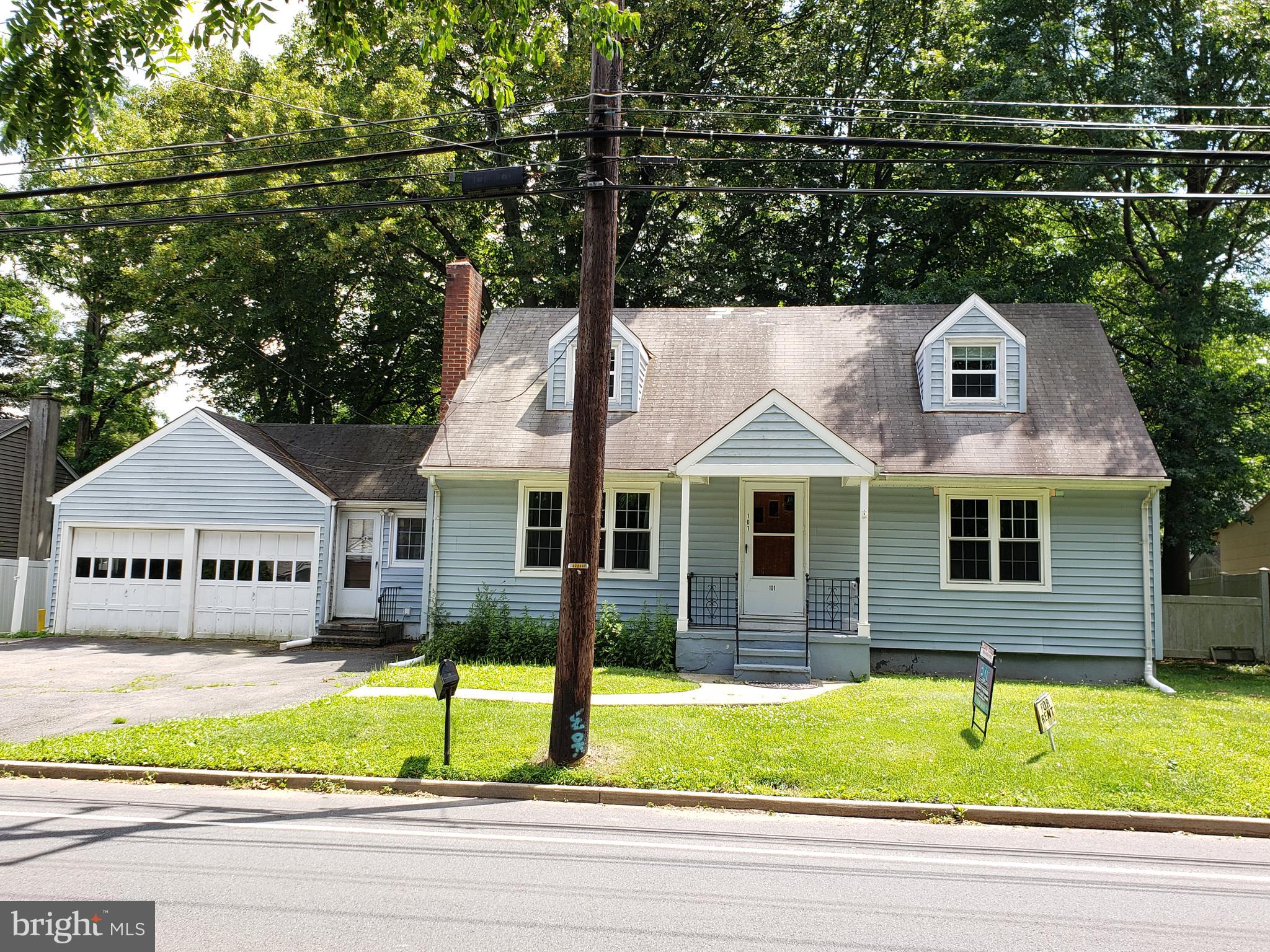 101 Green Lane Trenton, NJ 08638 - Photo 1 of 21 Walk across the Street to Campus!