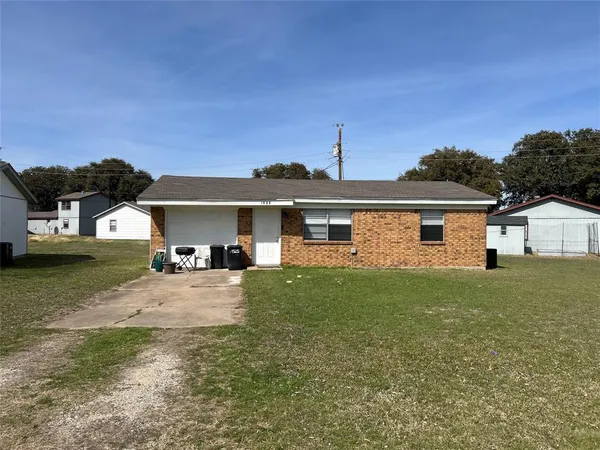 $150,000 | 1525 Coral Cut Off, Pelican Bay, TX 76020