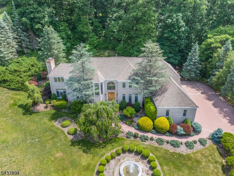 5 Raintree Court Kinnelon, NJ 07405 - Photo 2 of 44