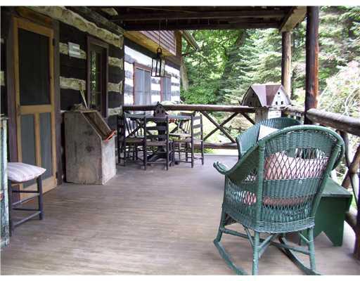 348 Creek Road Waynesburg, PA 15370 - Photo 15 of 17 Patio/Deck.