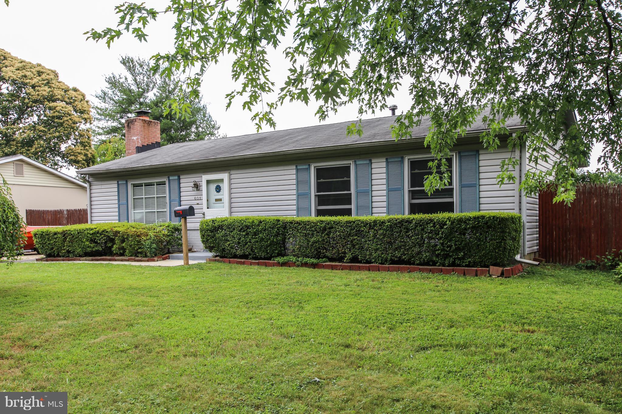 601 West Church Road Sterling, VA 20164 - Photo 2 of 21 Exterior (Front)