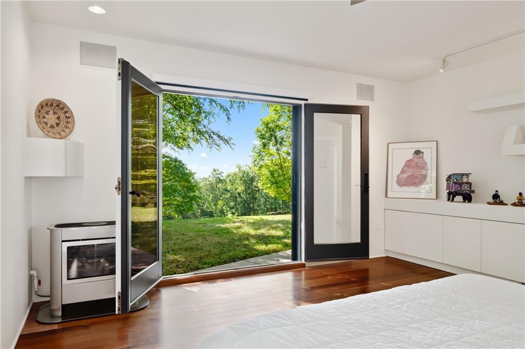 121 Hidden Ridge Pittsburgh, PA 15238 - Photo 19 of 48 a living room with a large window
