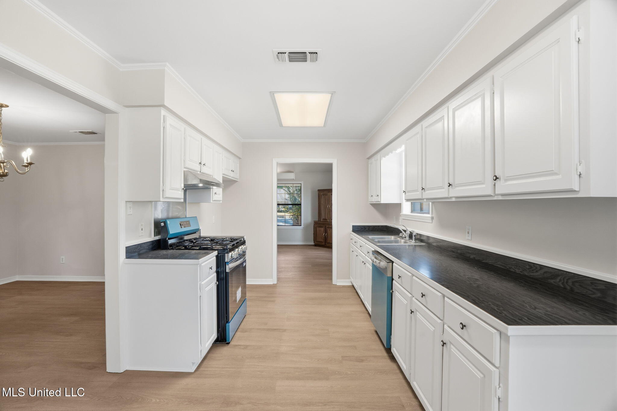 602 Stone Throw Lane Brookhaven, MS 39601 - Photo 12 of 25 12-web-or-mls-EMP04857 Jason Colip