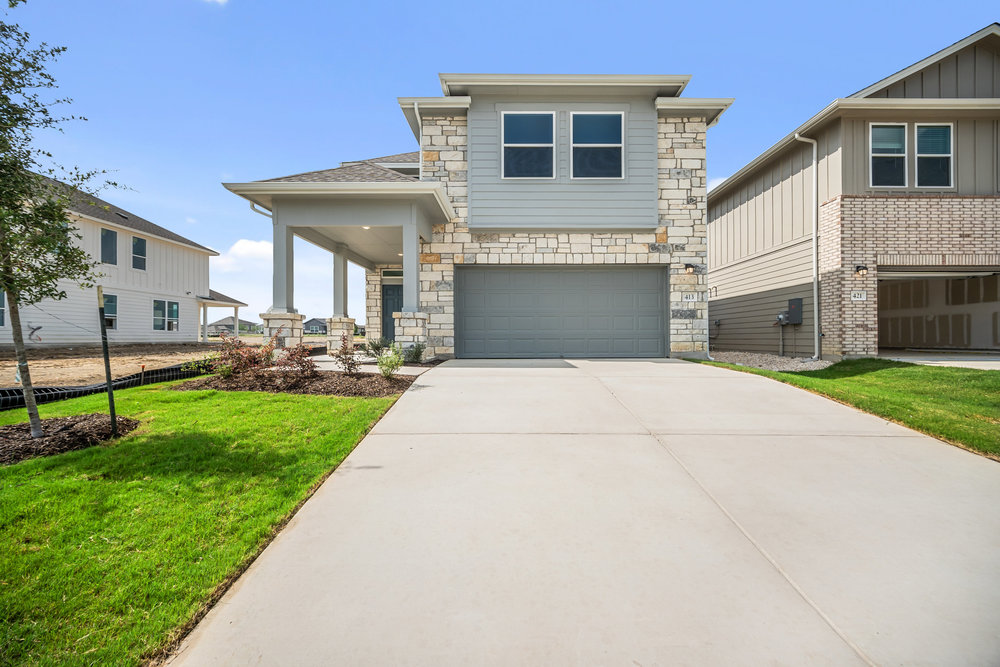 Photos of similar home. Actual home under construction.