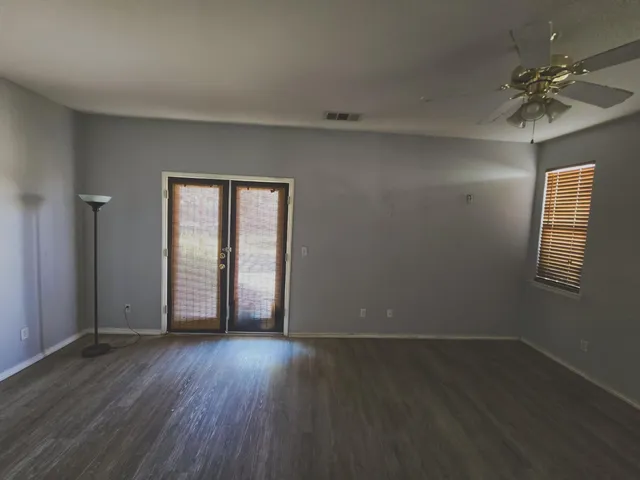 $425,000 | 2606 Hillcrest Street, Selma, CA 93662