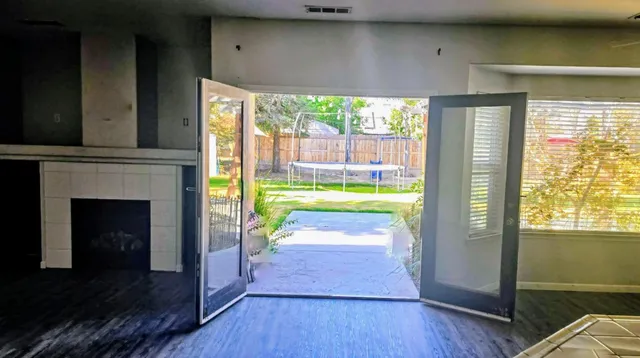 $425,000 | 2606 Hillcrest Street, Selma, CA 93662